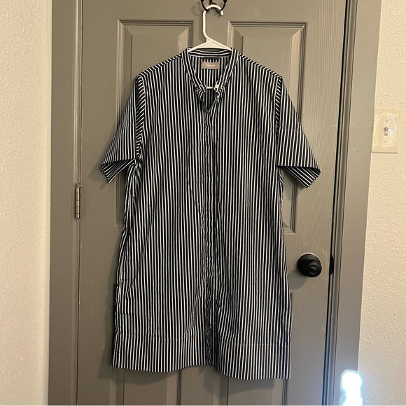 Everlane Women’s Blue and White Striped Button Down Cotton Dress - Picture 5 of 6